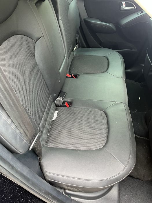 Dezmembrari piese Hyundai  IX35 1.6 benzina manual an 2015
