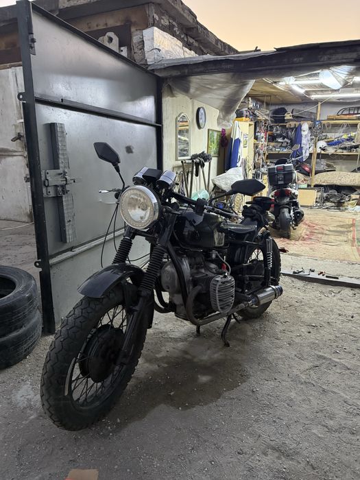 Mototsikl Irbit K-750 Bobber motor 750 kub