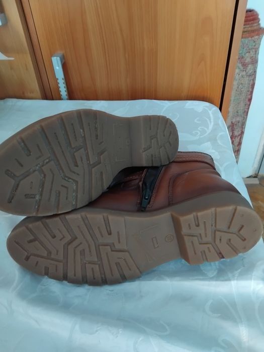 Ghete pentru femei marime 38