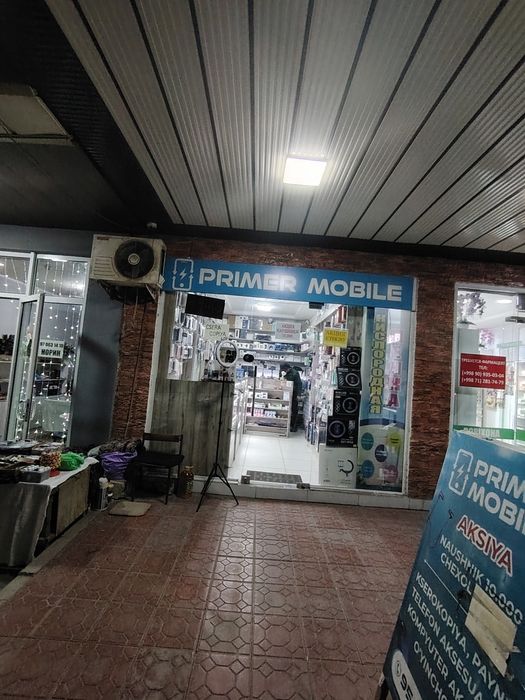 Tayyor Biznes Sergili sputnik telefon aksesuar (srochna)