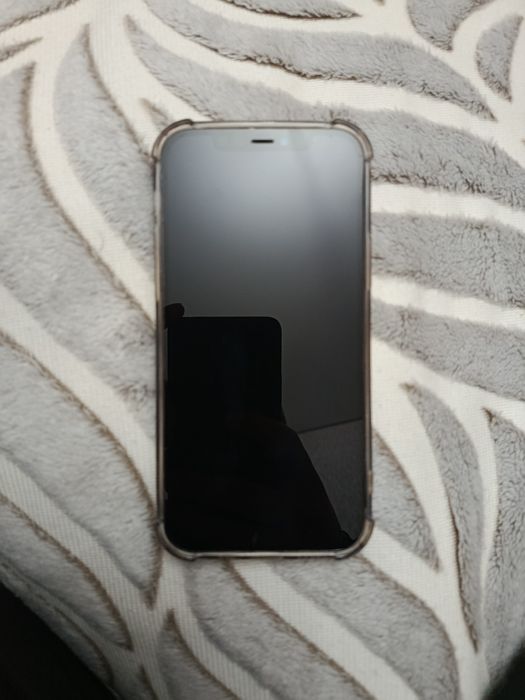 Продам iPhone 12 pro