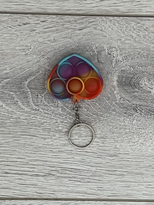 Брелок поп ит игрушка