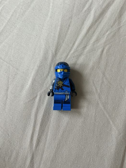 Figurina lego ninjago jay