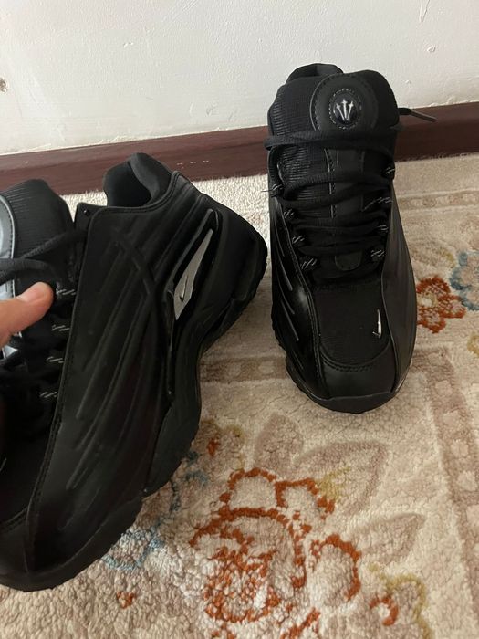 Nike Air Max Plus 3 в расцветке «Triple Black.
