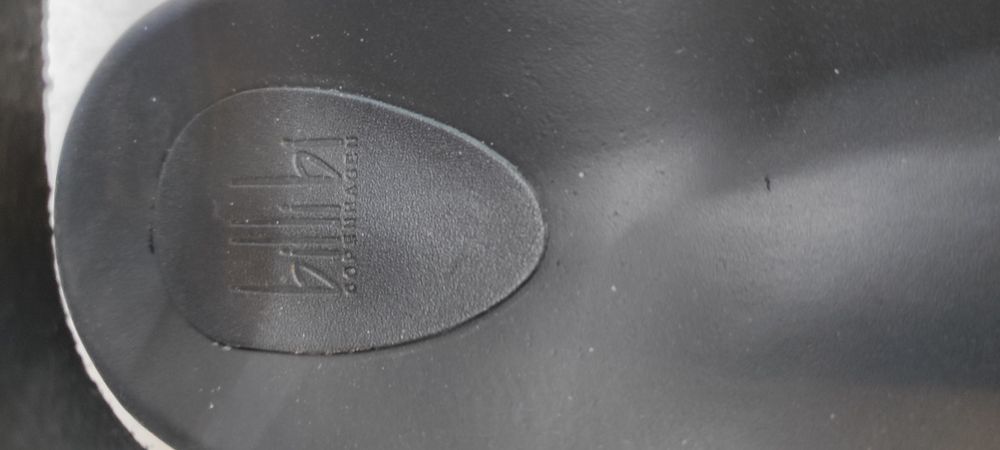 Черни дамски сандали