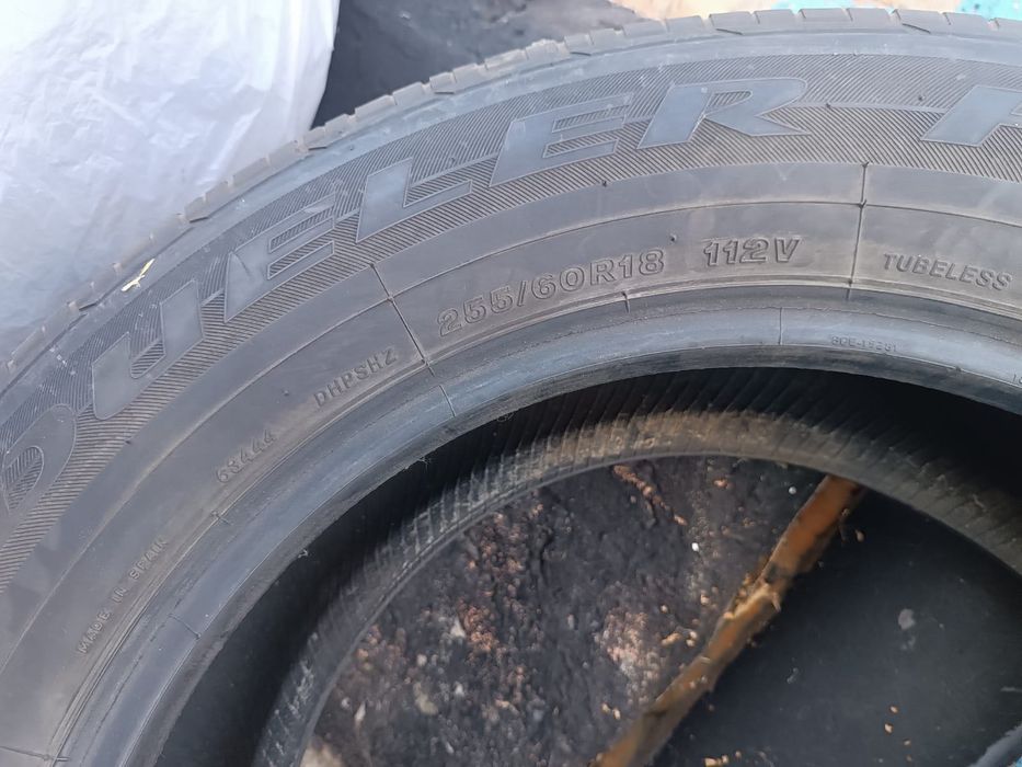 Продам резину 255/60/18