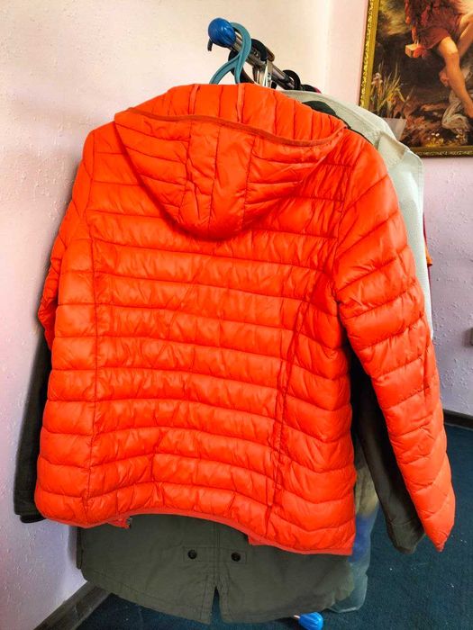 Женская куртка Б/У