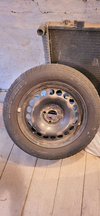 Продам колесо летние