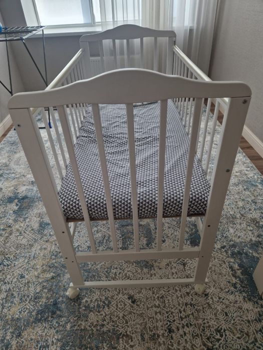 Детская кроватка Томикс