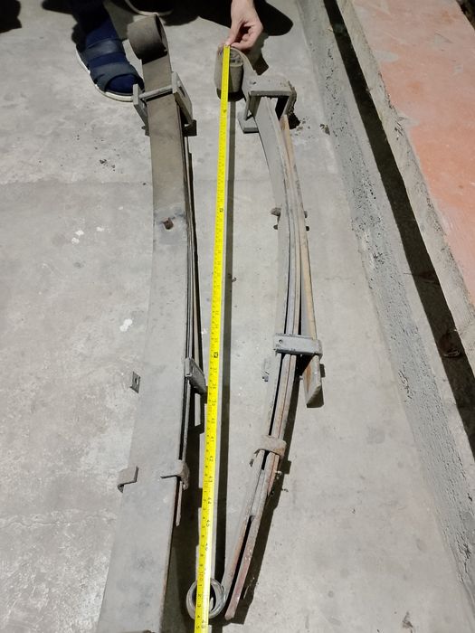 Продам рессоры  б/у