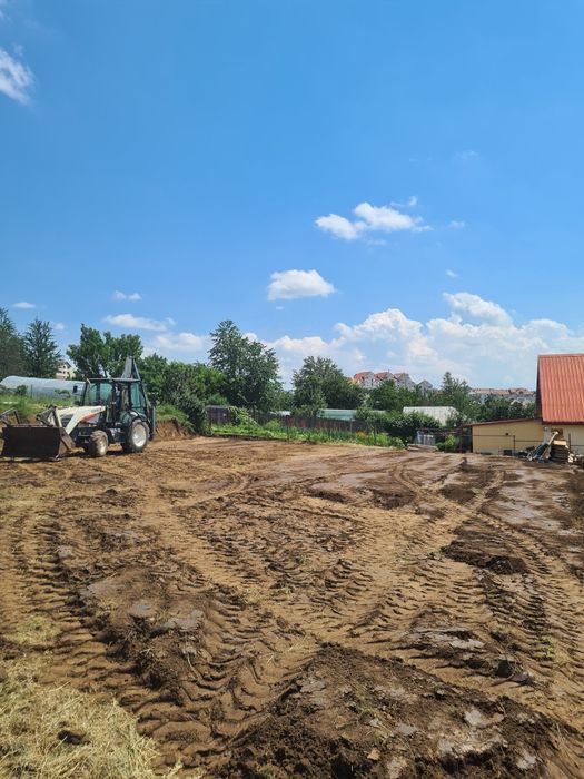 Inchiriez buldoexcavator buldo cu lame,  furci descarcare paleți ,pico