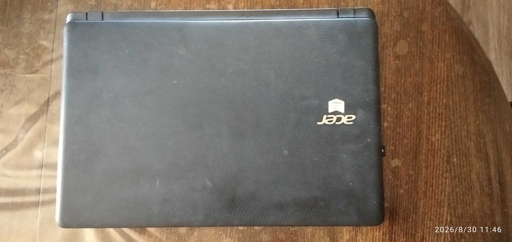 Продавам лаптоп Acer Aspire ES1-532G-C7XV