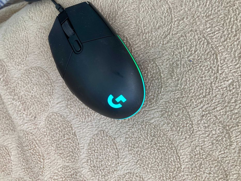 Геймърска мишка Logitech G203