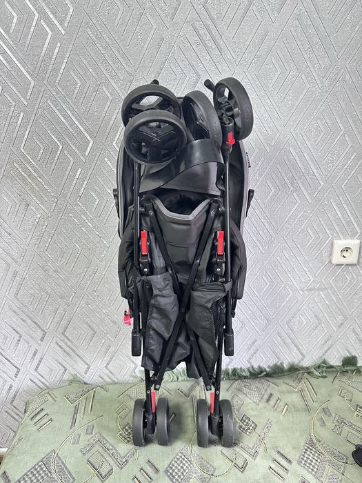 Продам коляску детскую