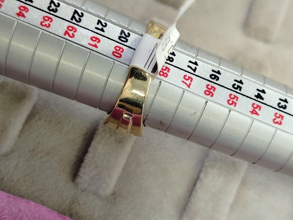 НОВ Златен пръстен 5.66гр / 14К