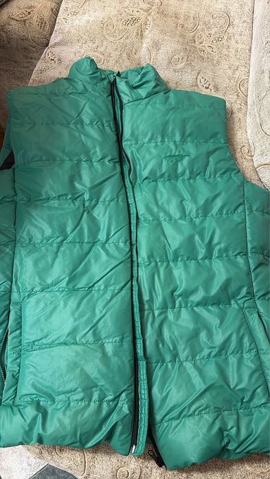 Зелен шушляков елек