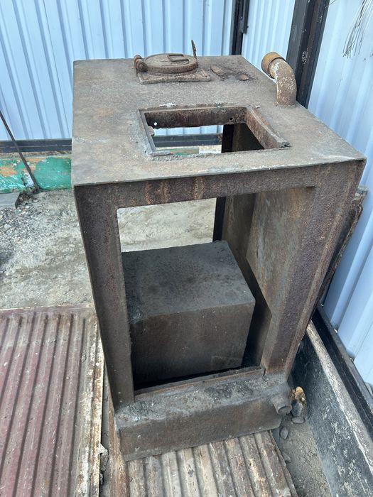 Продам железный котел
