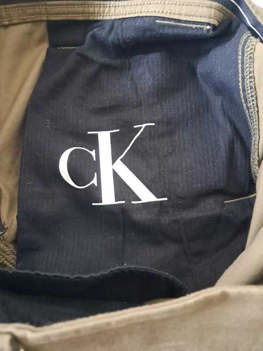 Pantaloni cargo Calvin Klein Jeans, mărimea 30, kaki/olive