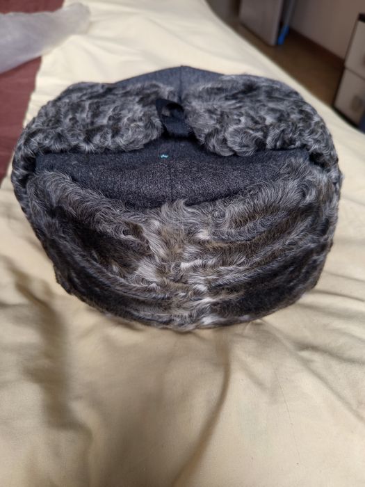 Каракульевая  шапка