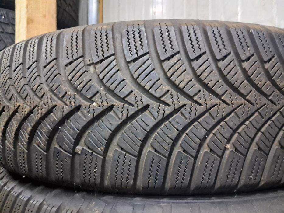 Anvelope second iarna 195 70 R16 Hankook 6.5mm