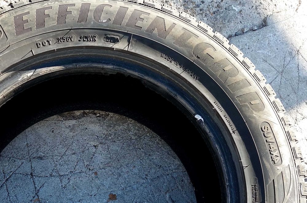 Летни гуми GOODYEAR 215/65R16