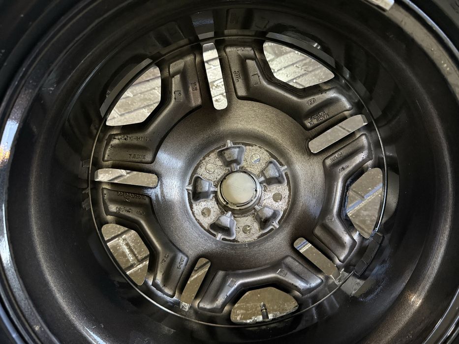 Колесо комплект в сборе на Hundai Santafe r 19