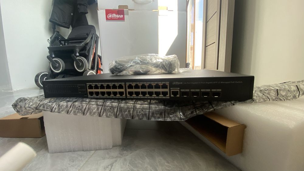 Коммутатор 24 POE