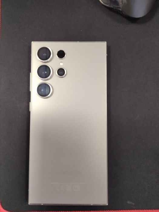 Продам Samsung S24 ultra 256gb