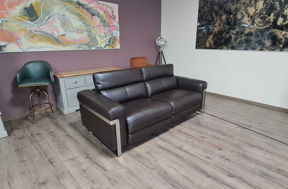 Тъмно кафяв кожен диван тройка "Moreno" с ел. релакс механизъм