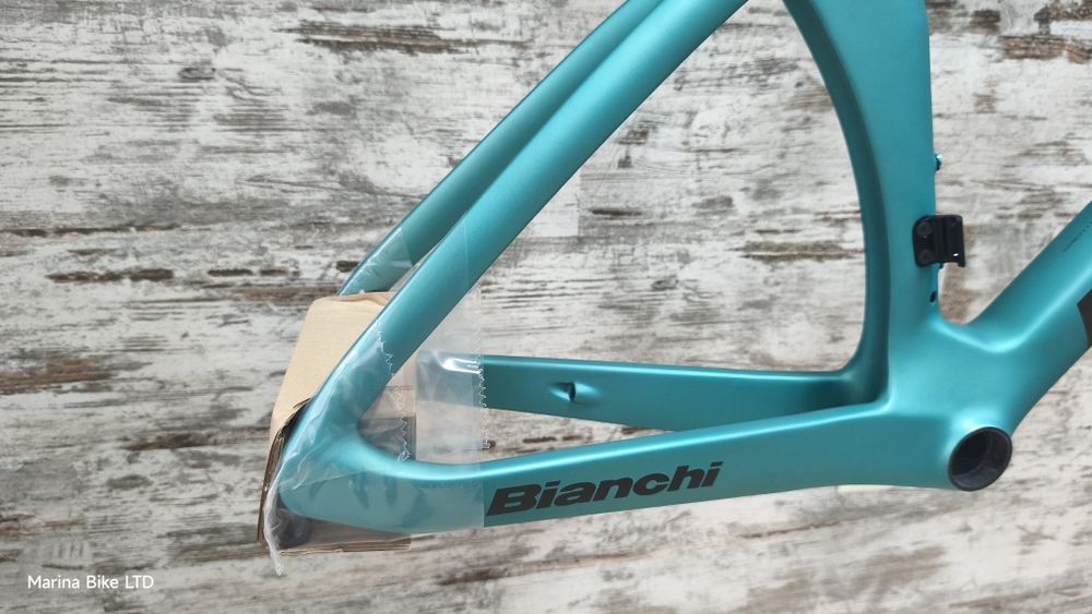НОВА карбонова шосейна рамка Bianchi Oltre Pro | 50