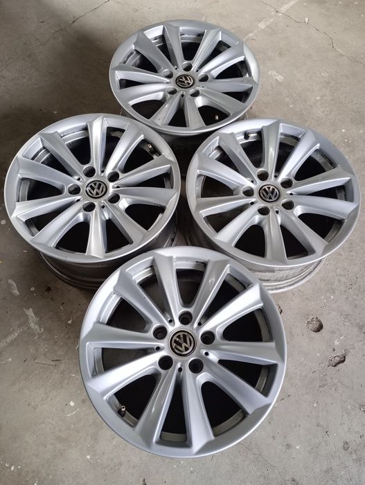4 jante 5x120 R17 Volkswagen T5,T6 caravel  amarok sprinter după 2017