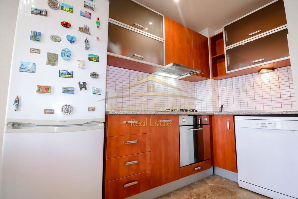 Дава се под наем Тристаен апартамент в Варна, Колхозен пазар - 60 кв.м за 484.5 € - Снимка #1