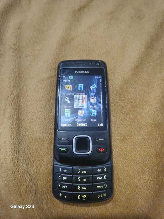 Nokia 6600i slide