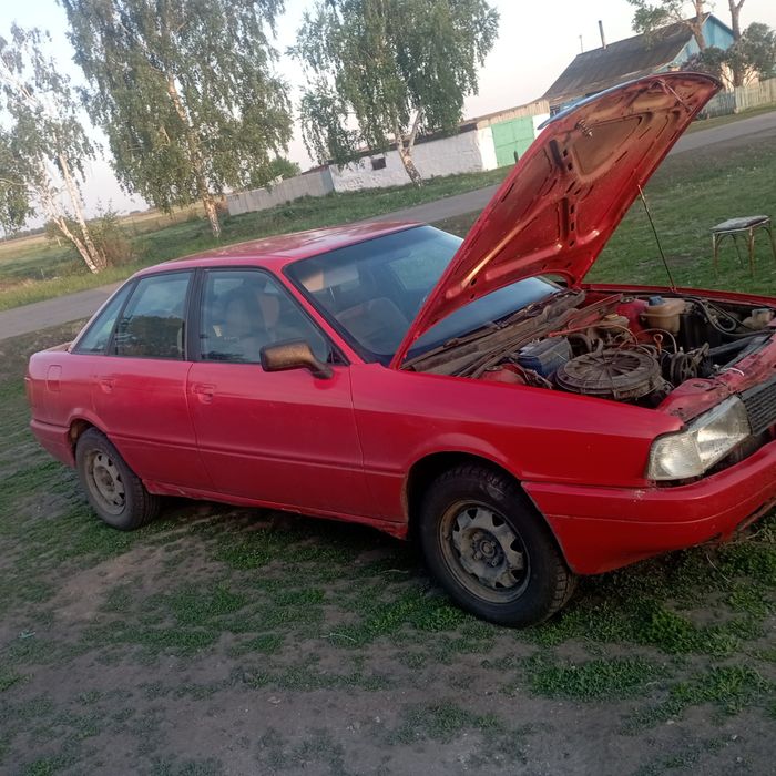 Продам авто Ауди 80 б3