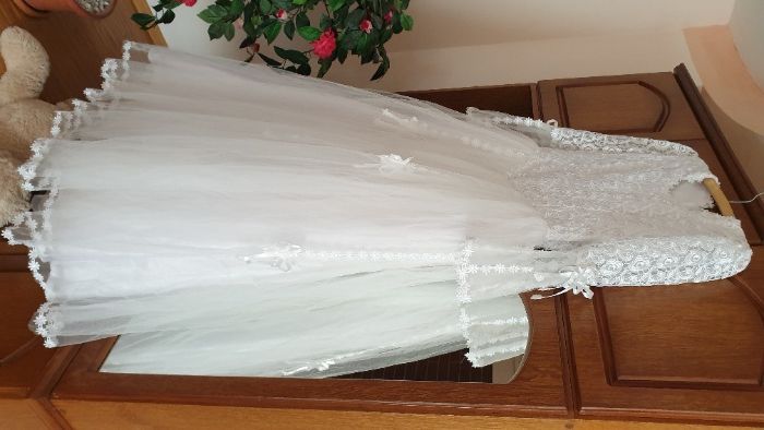 Rochie mireasa model frumos