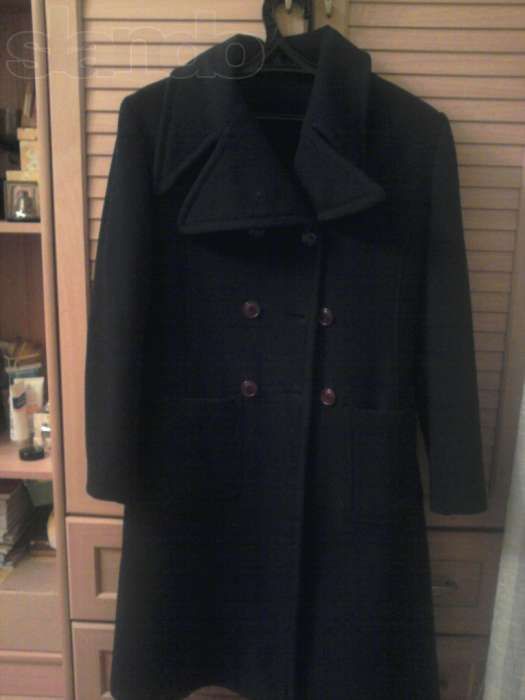 Пальто женское осеннее р.42-44.