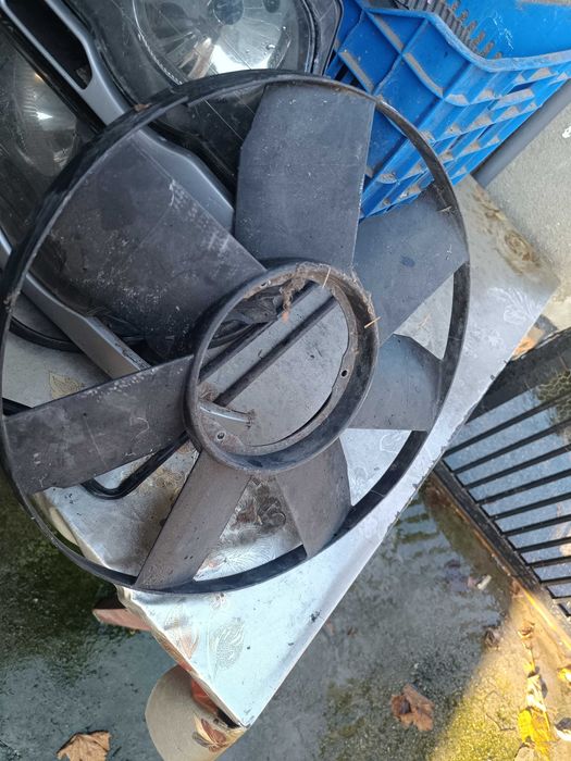 Продавам части от bmw e46 3.0