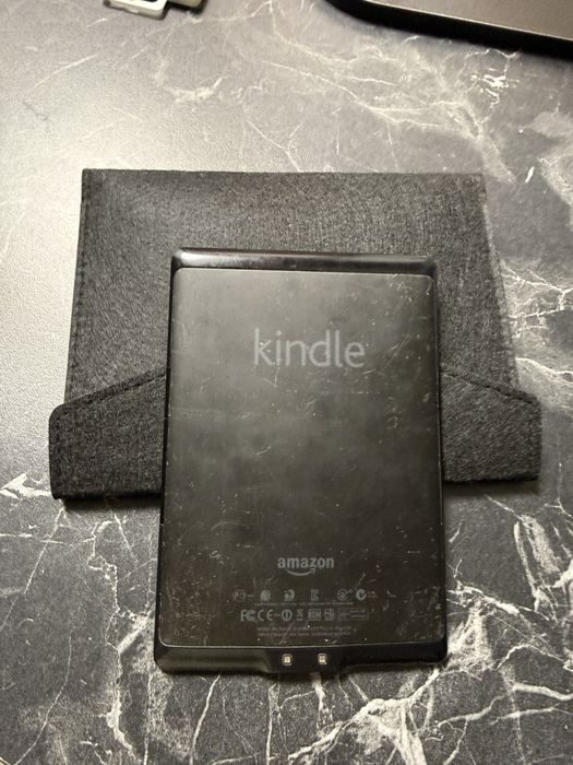 Электронная книга Amazon Kindle