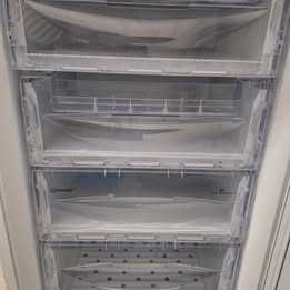Combină frigorifică Indesit, 234 l, clasa A+, înălțime 174 cm, alb