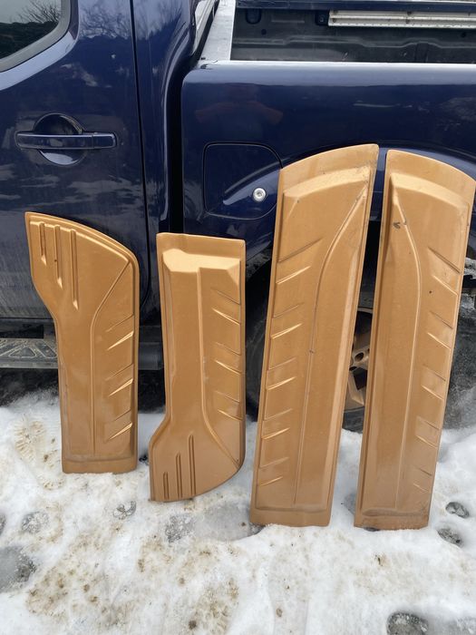 Ornamente și acoperiș