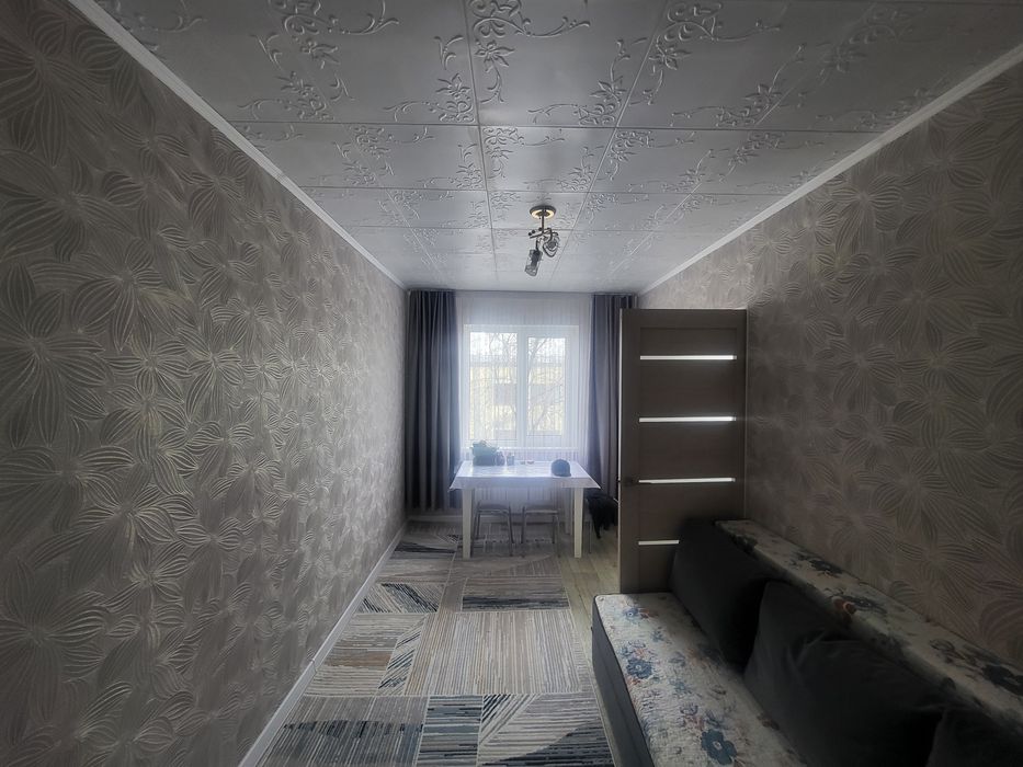 Продам 2 комнатную квартиру