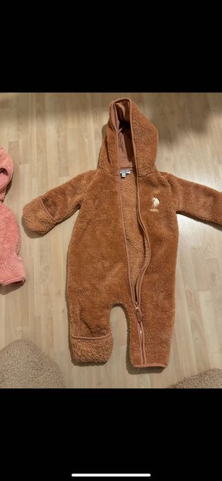 Продавам гащеризон за момиче 9-12 US Polo