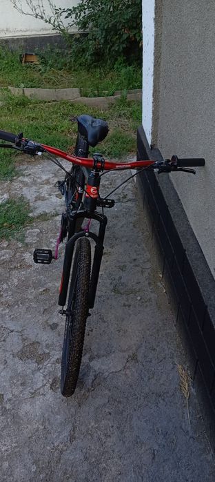 Продам спортивный велосипед.