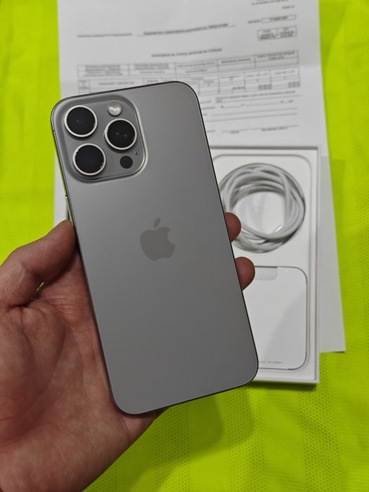 iPhone 15 Pro Max 256Gb без ремонта