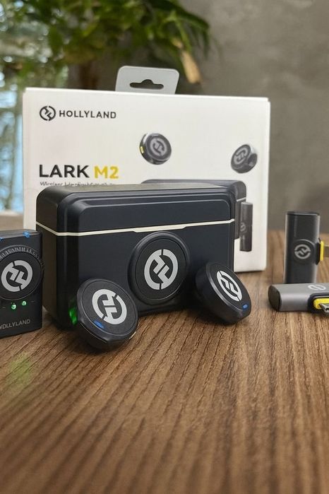 ПЕТЛИЧКА Hollyland Lark 2