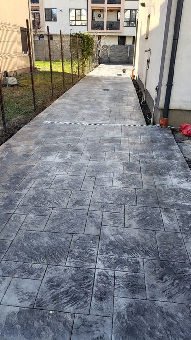 Beton amprentat 10% reducere la suprafete peste 100m2.