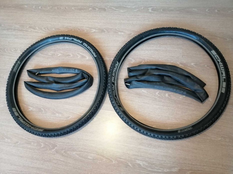 Anvelope/cauciucuri pliabile cursiera Bikehut 28" (700x28c), MTB Pirelli Scorpion XC M ProWall TR 29x2.20" si Schwalbe Racing Ralph 27.5x2.25" (650b)