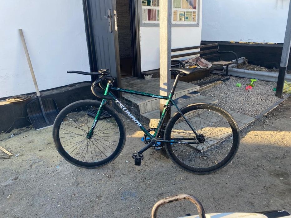 Велосипед с фиксированной передачей