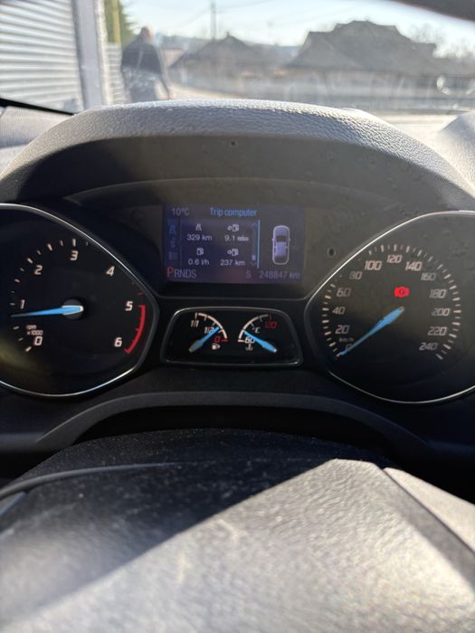 Vand ford kuga 2013