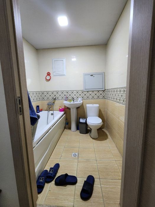 Motrid 3 etaj  sotiladi